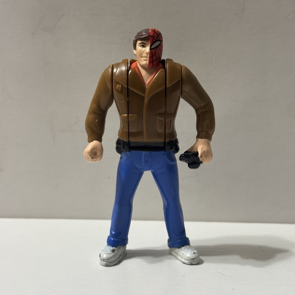 Vintage Spiderman / Peter Parker Flip Head Hero Marvel 1995 Action Figure 3.75"